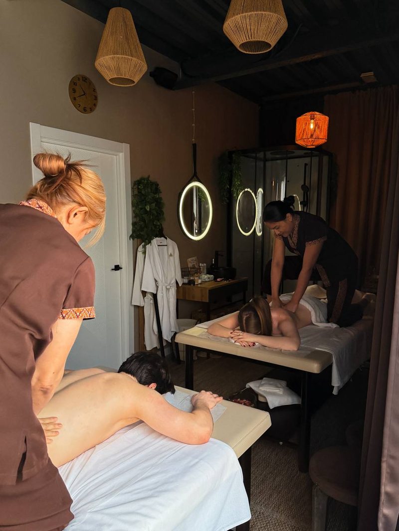 Парный массаж для двоих